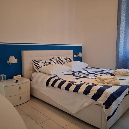 Casa Carlo Apartment La Spezia Ngoại thất bức ảnh